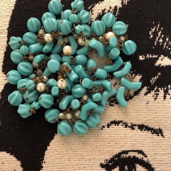 American Vintage Jewelry - Vintage Art Deco Aqua Glass Beads Bib Necklace
